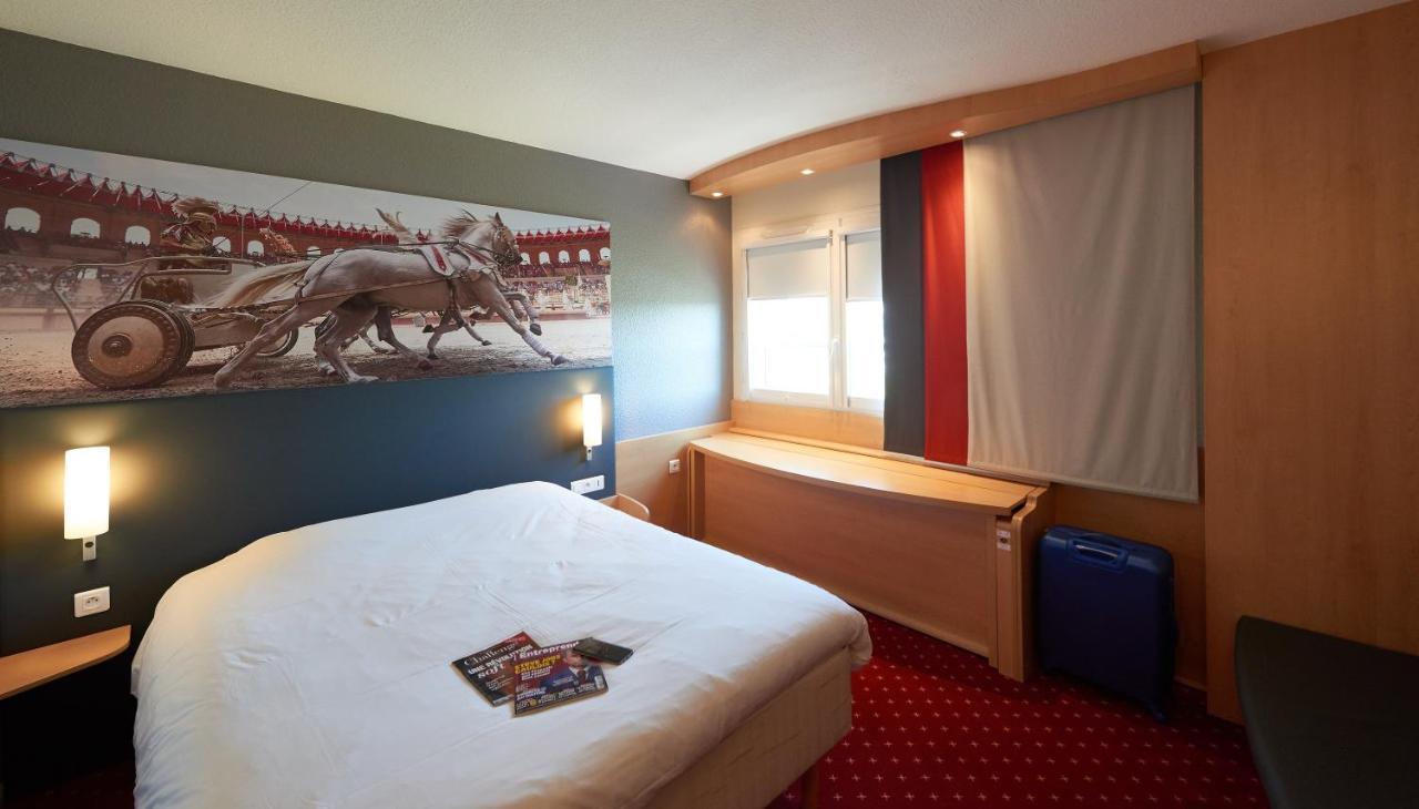 Ibis Cholet Hotell Exteriör bild